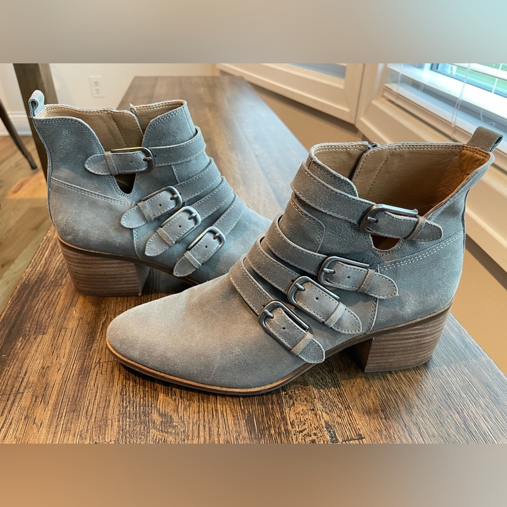 Lucky Brand Gray Loreniah Bootie Soft Suede Buckles- size 8.5